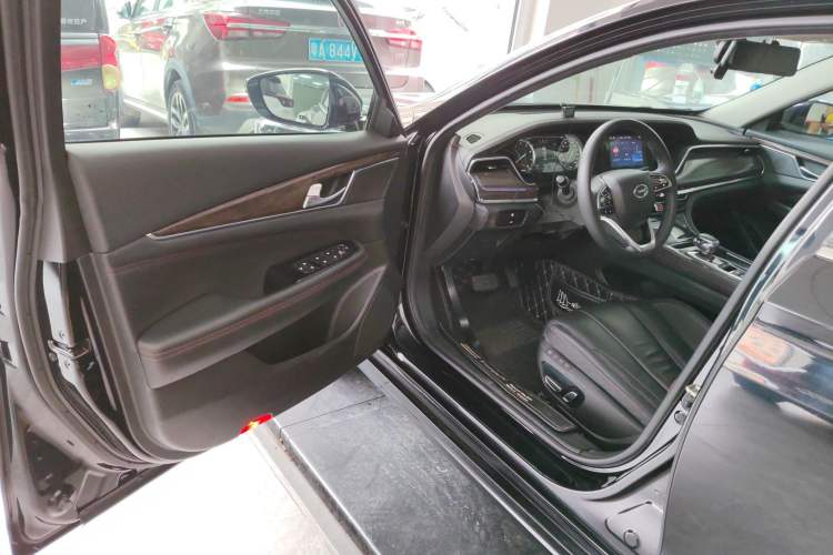 Used GAC Trumpchi GA8 2020 390T Prestige Edition
