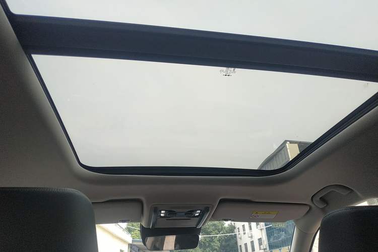 Used Formula Leopard Titanium 3 2025 501 km Range Rear-Wheel Drive Intelligent Driving Max Edition Headliner