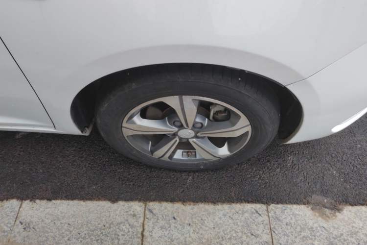 Used Geely Auto Emgrand GL 2018 1.4T DCT Elite Smart Connectivity Version
