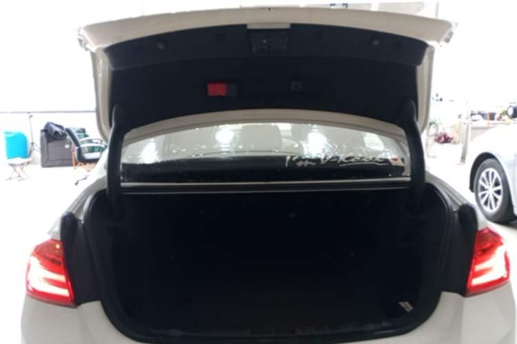 Used BMW 3 Series 2014 320i Sport Edition
