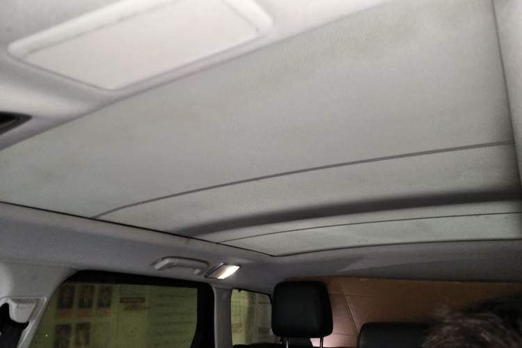 Used Land Rover Range Sport 2020 3.0 L6 HSE DYNAMIC Headliner