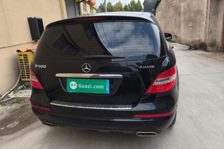 Used Mercedes-Benz R-Class 2010 R 350 L 4MATIC
