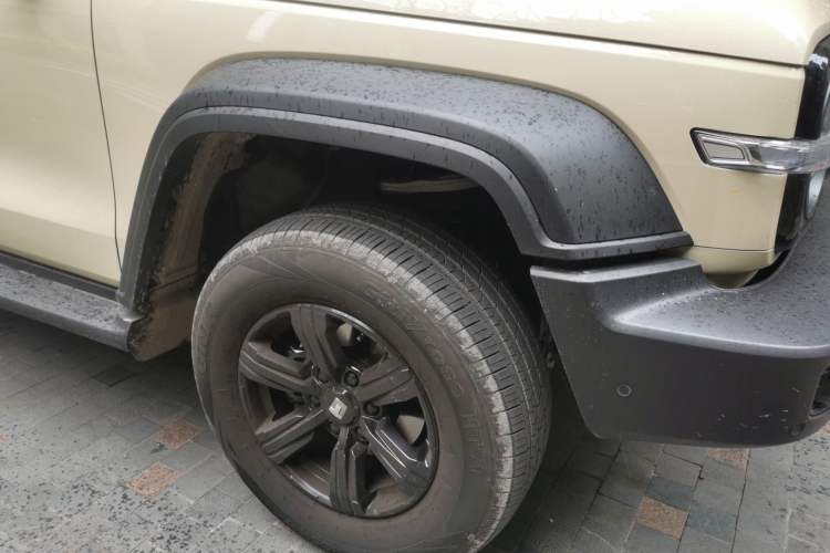 Used Tank 300 2025 2.0T Conqueror Right Front Wheel Hub