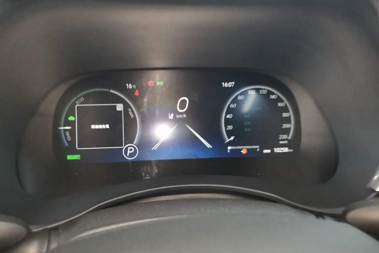 Used Toyota Highlander 2024 2.5L Smart Electric Hybrid Dual-Engine Four-Wheel Drive Prestige Version – 7 Seats