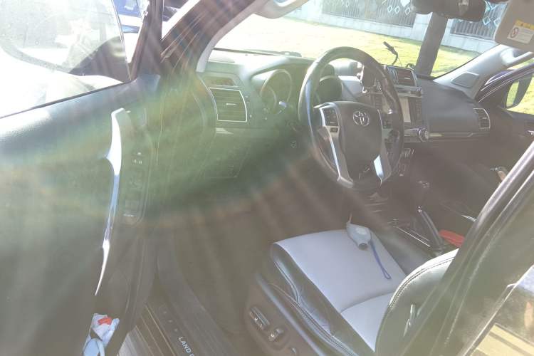 Used Toyota Prado 2014 4.0L Automatic VX NAVI