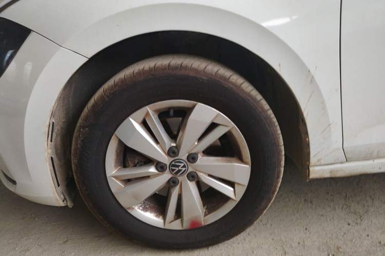 Used Volkswagen Polo 2023 Revised Plus 1.5L Automatic – Enjoy Life Edition Left Front Wheel Hub