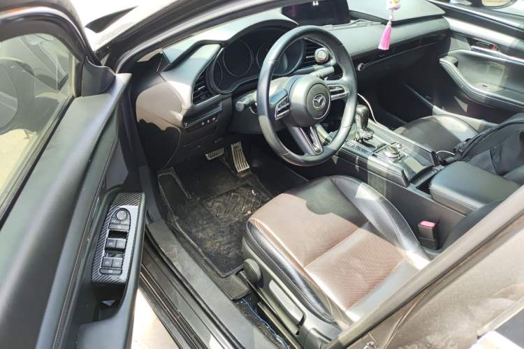 Used Mazda 3 Axela 2020 2.0L Automatic Zhiya Edition
