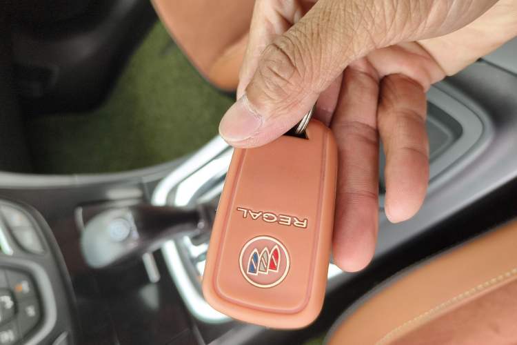 Used Buick Regal 2015 1.6T Elite Tech Model
