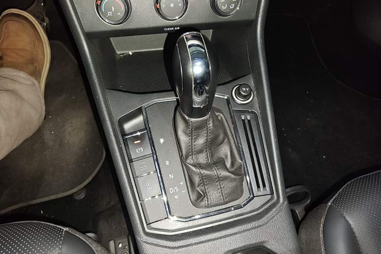 Used Volkswagen Lavida 2019 1.5L Automatic Comfort Edition China VI Standard
