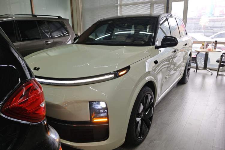 Used Li Auto L8 2023 Air model Guazi used car, China used car export, Used car for sale, Used  cars, Cheapest cars for sale