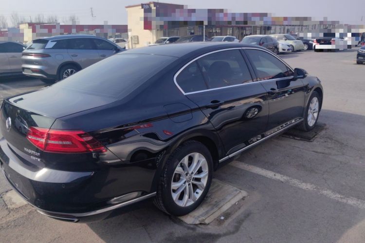 Used Volkswagen Magotan 2017 330TSI DSG Luxury Model
