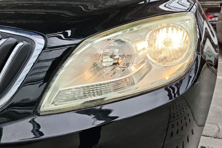 Used Buick GT 2013 GT 1.8L Automatic Fashion Edition Left Front Headlight