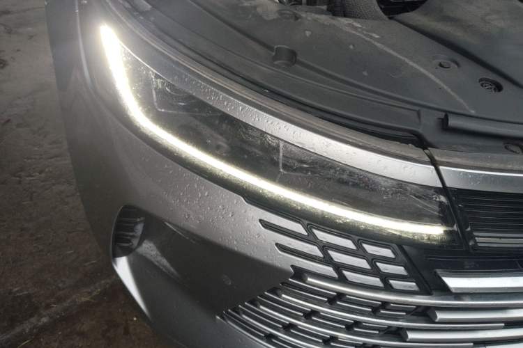 Used BYD Destroyer 05 2022 DM-i 55KM Luxury Model Right Front Headlight