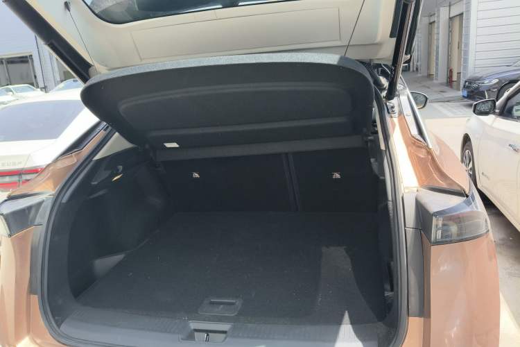 Used Nissan ARIYA 2022 Two-Wheel Drive Long Range Top-Tier Version Trunk