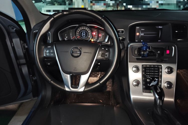 Used Volvo S60 2018 S60L T3 Smart Progress Edition
