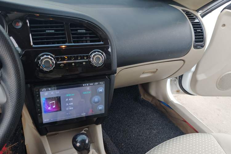 Used Soueast V3 Lingyue 2014 1.5L Manual Smart Edition Audio And AC Panel