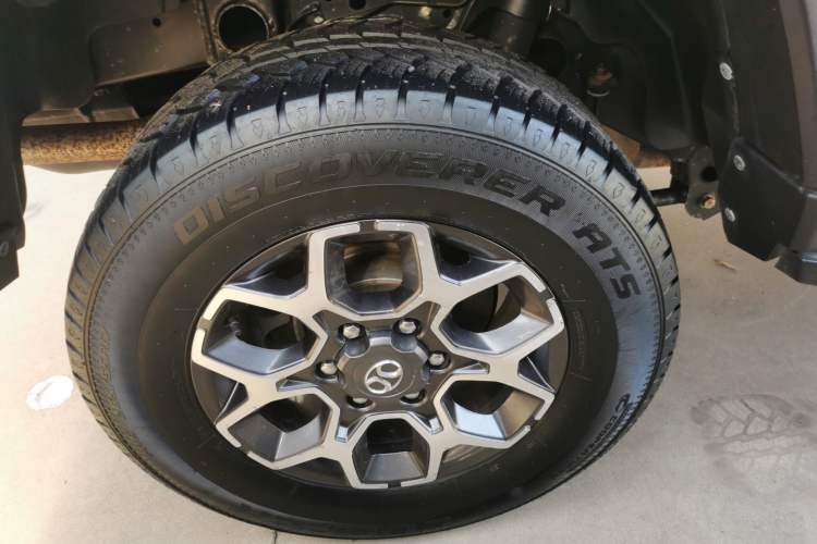 Used BAIC Off-Road BJ40 2019 PLUS 2.3T Automatic Four-Wheel Drive Premium Edition China VI
