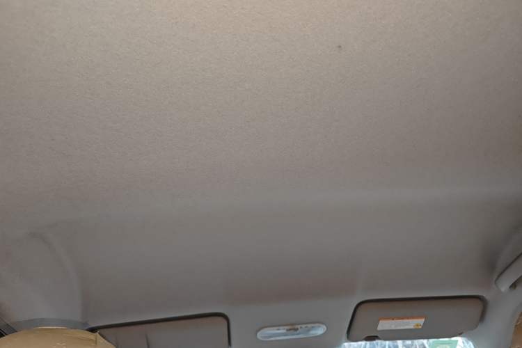 Used Nissan March 2010 1.5L Automatic Easy-Style Version
