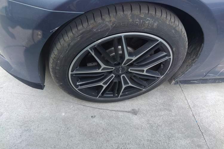 Used BYD Seal 2025 650 Intelligent Driving Version Left Front Wheel Hub