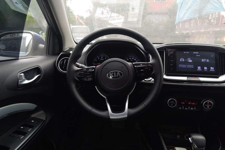 Used Kia kx1 Stonic 2019 1.4L Automatic Fun Edition China V Standard