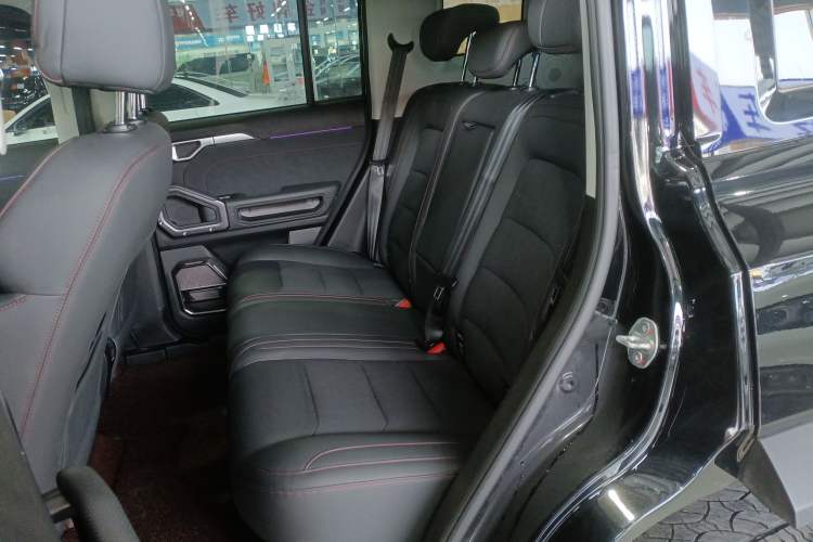 Used JETOUR Traveler 2023 2.0T Four-Wheel Drive Conqueror
