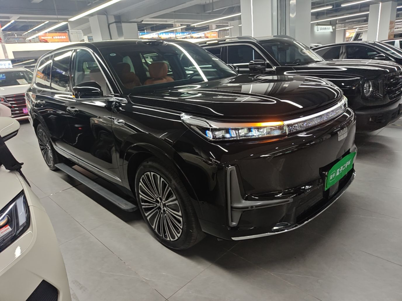 Geely Galaxy M9 2025 Model 210km Four-Wheel-Drive Leading Edition — снимка 3