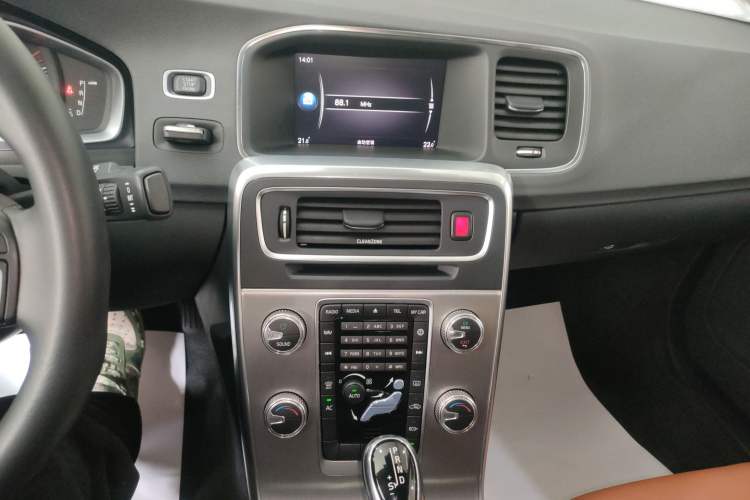 Used Volvo S60 2019 S60L Facelift T5 Intelligent Advanced Edition