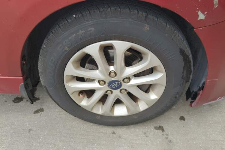 Used Ford Focus 2011 Hatchback 1.8L Automatic Fashion Edition
