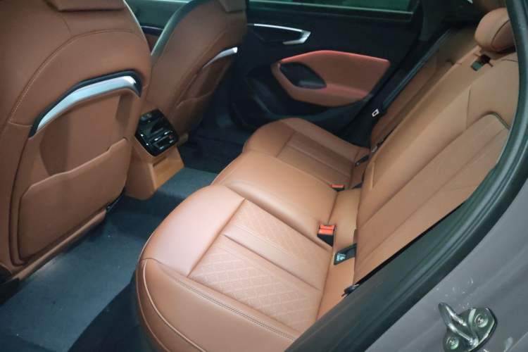 Used Audi A5L 2026 2.0T Sport
