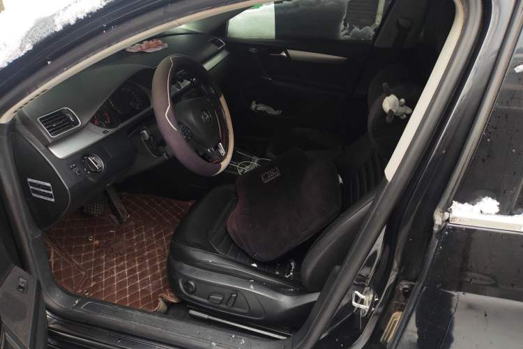 Used Volkswagen Magotan 2015 1.8TSI Advanced Model
