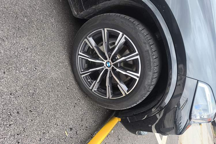 Used BMW X5 2019 xDrive40i M Sport Package
