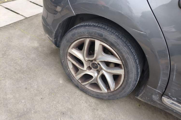 Used DS 5 2014 1.6T Elegant Version THP160