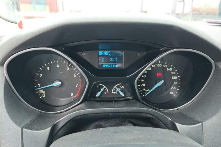 Used Ford Focus 2017 Sedan 1.6L Automatic Fashion Edition Smart Drive Version Instrument Cluster