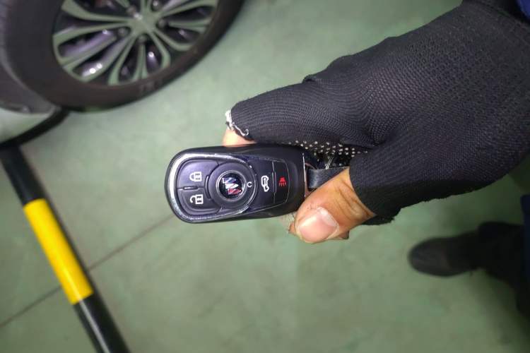 Used Buick GL8 2020 Land Business Class 652T Luxury Model