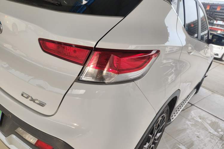 Used Soueast DX3 2018 1.5L Manual Luxury Model
