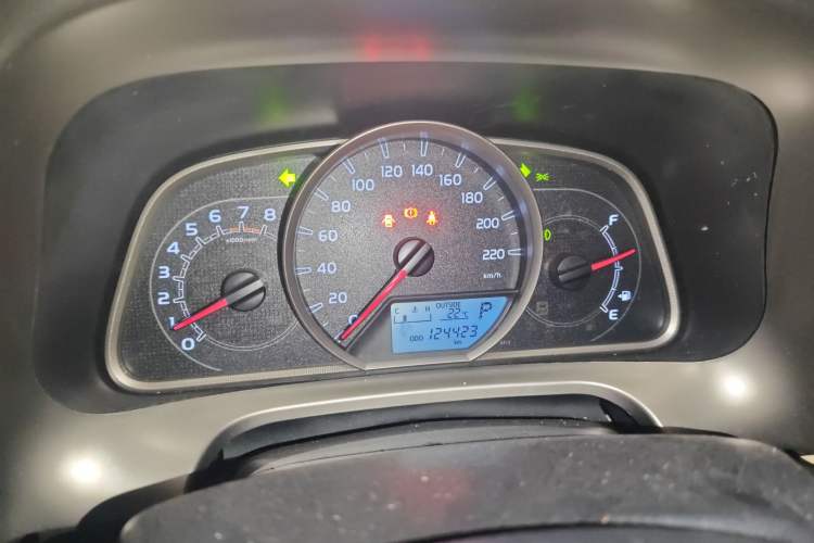 Used Toyota RAV4 2015 2.0L CVT Two-Wheel Drive Fashion Edition