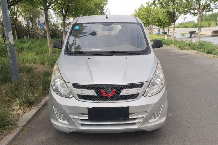 Used Wuling Rongguang V 2016 1.2L Practical Model Non-Power-Assisted