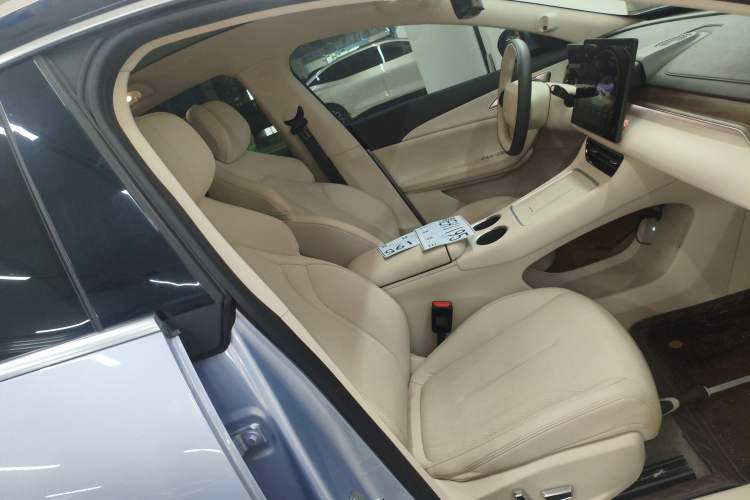 Used FORTHING Xinghai S7 2024 555 Luxury Edition Right Front Seat