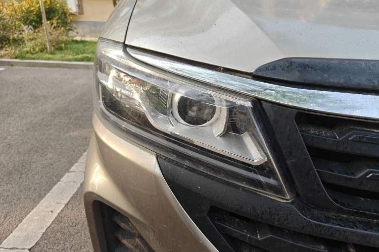 Used Jinbei Hiace King 