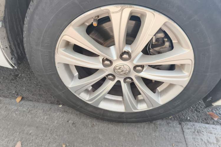 Used Buick GT 2016 15N Automatic Entry-Level Trim