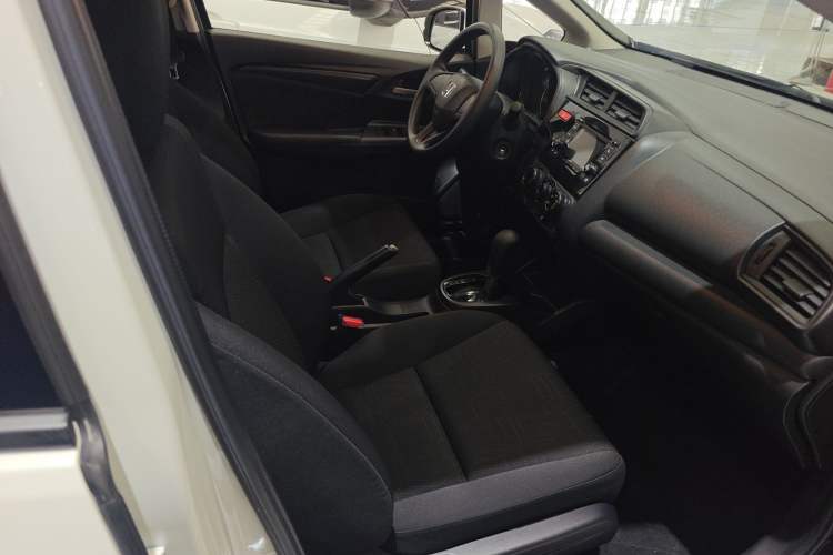 Used Honda Fit 2016 1.5L LXS CVT Comfort Sunroof Version Right Front Seat