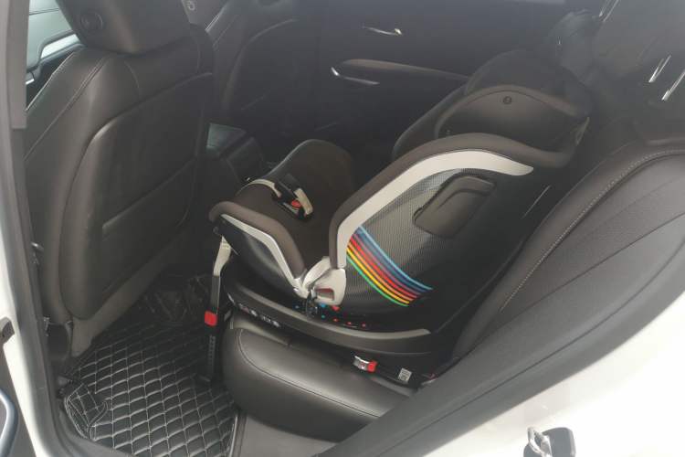 Used Cadillac XT4 2020 28T Two-Wheel-Drive Leading Version
