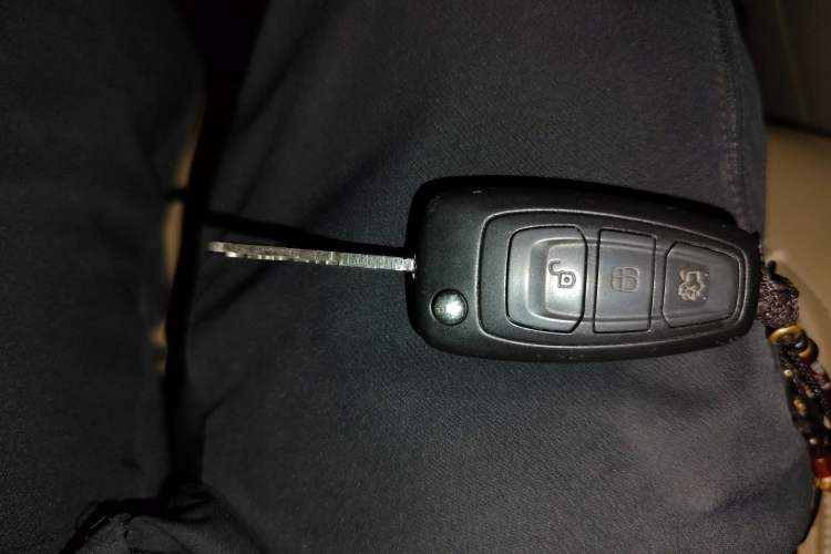 Used Ford Kuga 2013 1.6L GTDi 4x4 Elite Model Interior 1