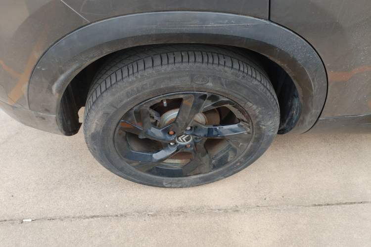 Used Citroen C5 AIRCROSS New Energy 2020 1.6T Four-Wheel Drive Plug-in Hybrid Luxury Model Exterior 5