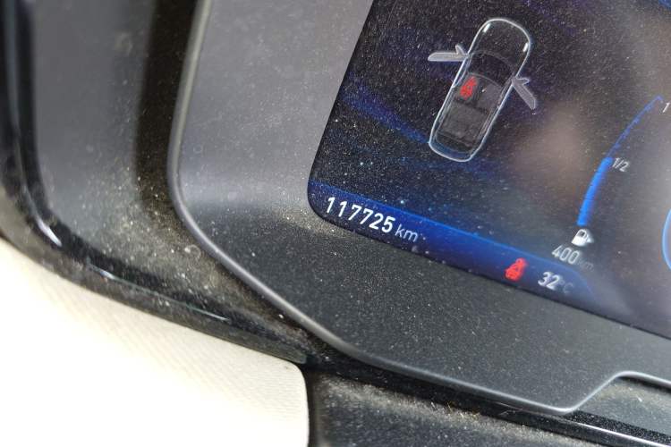 Used Lynk & Co 01 2019 2.0T Two-Wheel Drive Zhaopu Version China VI Standard
