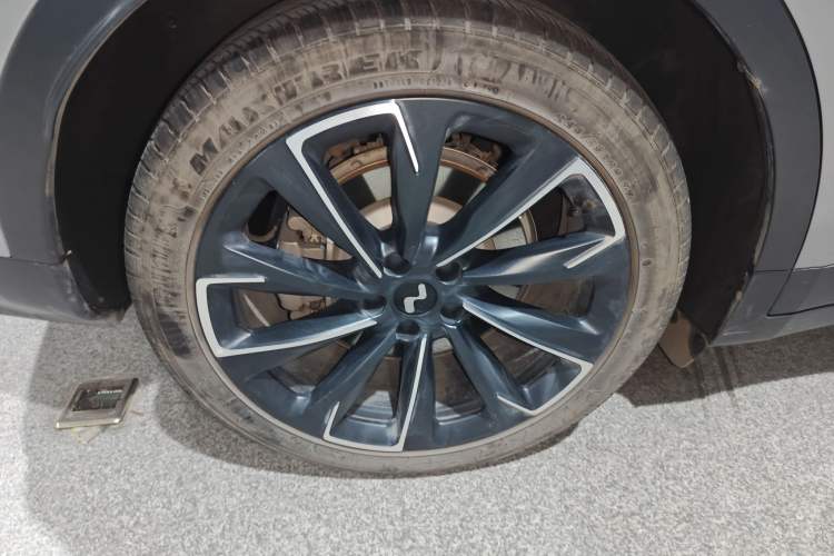 Used ONVO L60 2024 60 kWh Rear-Drive Version