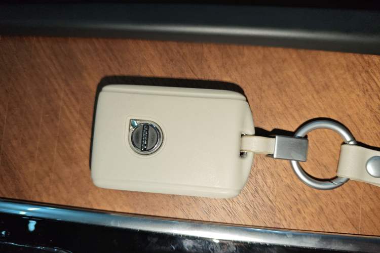 Used Volvo XC90 2024 B5 SmartDrive Luxury Edition 7-Seater
