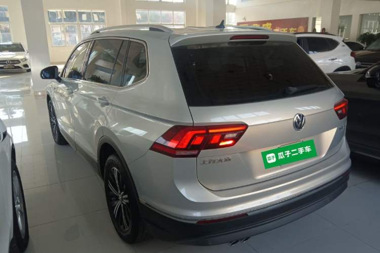 Used Volkswagen Tiguan L 2020 330TSI Automatic Two-Wheel Drive Panoramic Comfort Edition China VI Standard
