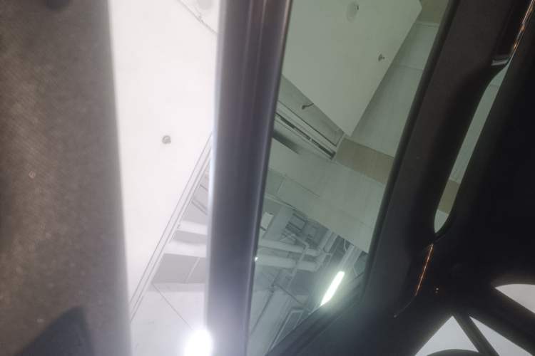 Used Mercedes-Benz GLC 2022 Refreshed GLC 300 L 4MATIC Dynamic Edition Prestige Version Headliner