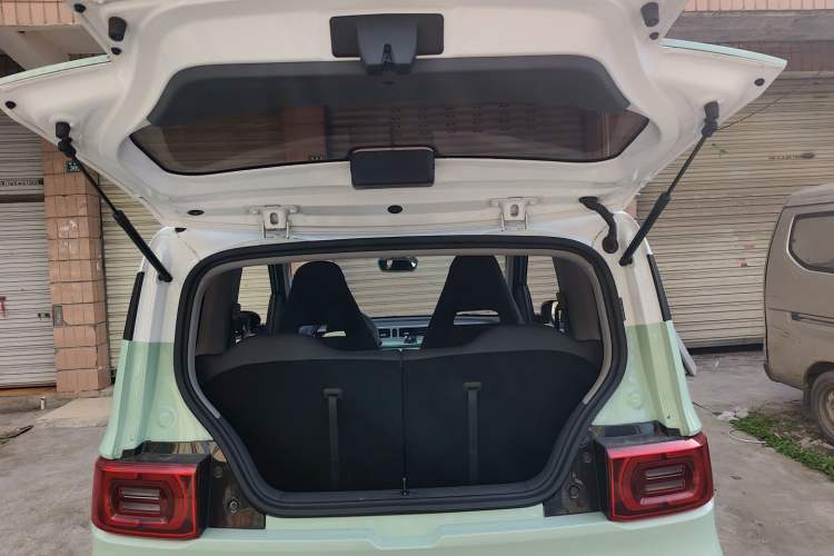 Used Wuling Hongguang MINIEV 2021 Macaron Premium Model – Lithium-NMC Trunk